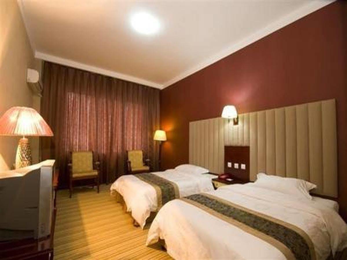 An E Courtyard Hotel Jiu Zhai Gou Branch Jiuzhaigou Zewnętrze zdjęcie